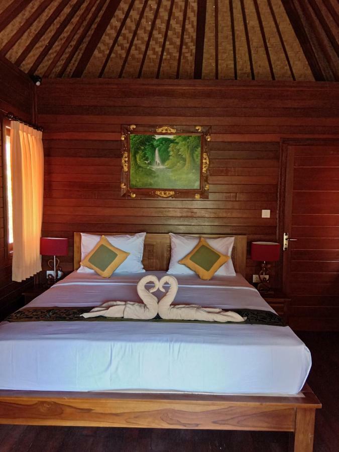 Svaha Nusa Guest House Нуса-Лембонган Экстерьер фото